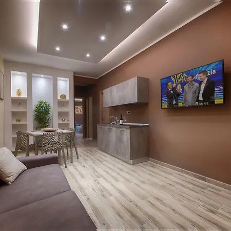 شقة Vacancy 3 - Elegant & Romantic House With A View Of Piazza Vittorio/gran Madre