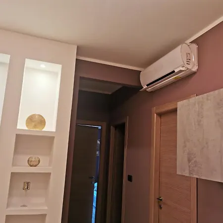 Apartament Vacancy 3 - Elegant & Romantic House With A View Of Piazza Vittorio/gran Madre *